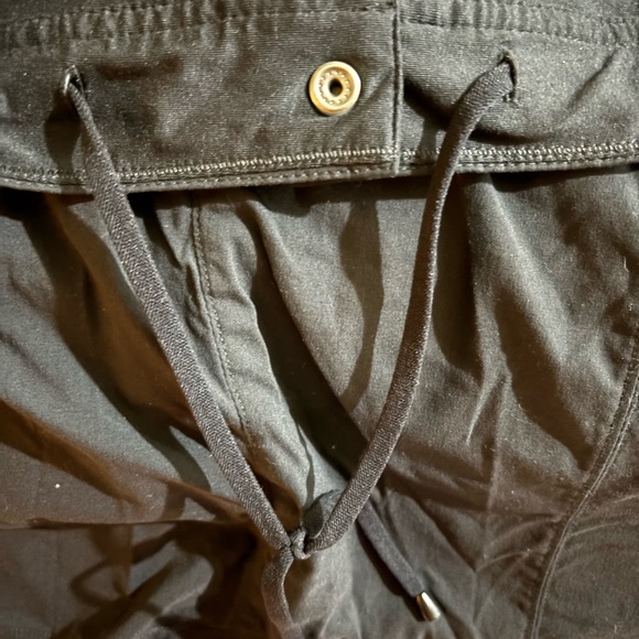 Columbia Black Athletic Skort Lightweight and Versatile Size 14 - Picture 7 of 9